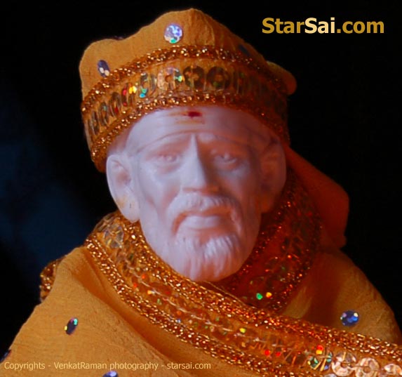 http://www.starsai.com/shirdi-saibaba-photos/shirdi-saibaba-picture10.jpg