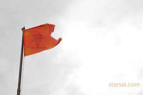 shirdi saibaba flag