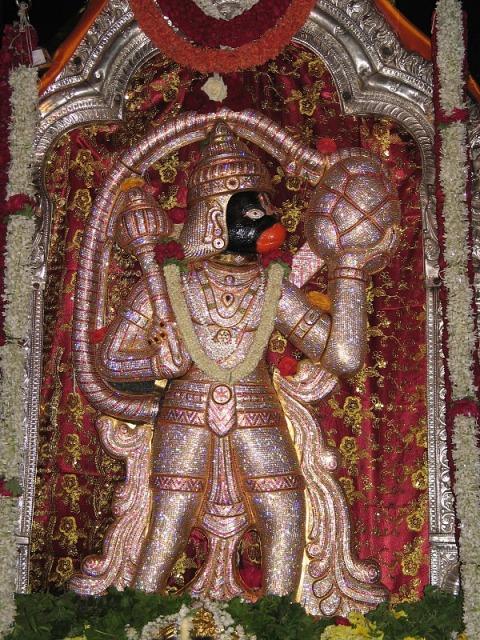 Maddimadugu Hanuman temple 
