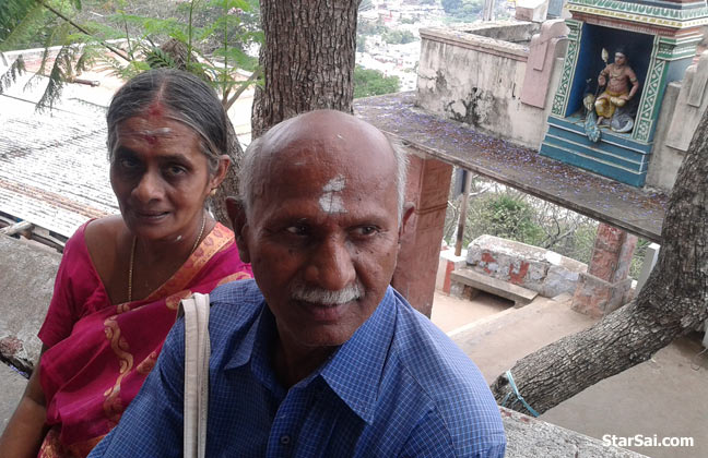 Parents relaxing in Palani 