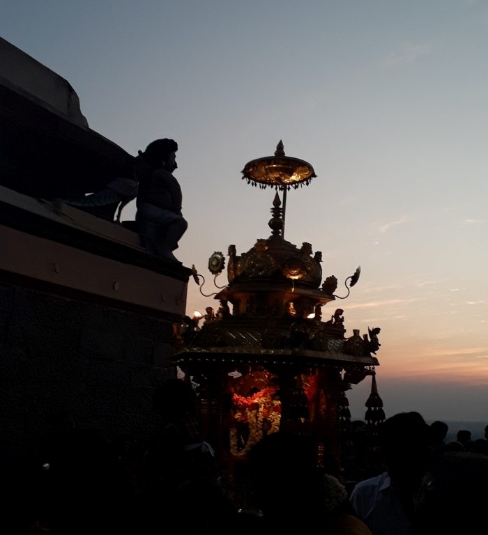 Sivan Malai Murugan Thanga Ther