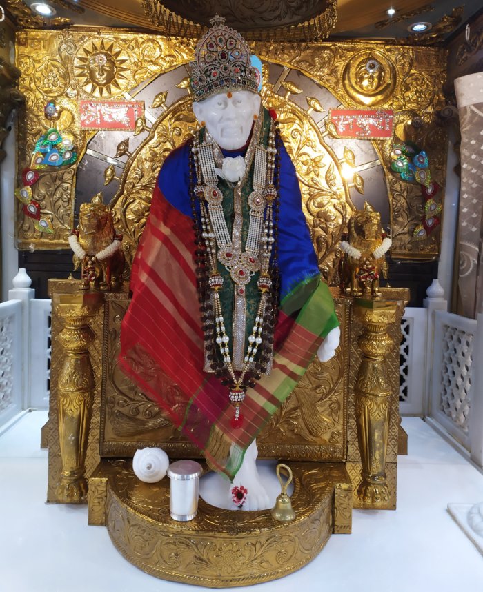 Shirdi Sai baba temple in Hong Kong and a message to keep yourself happy