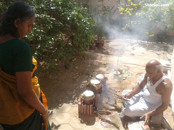 cooking pongal
